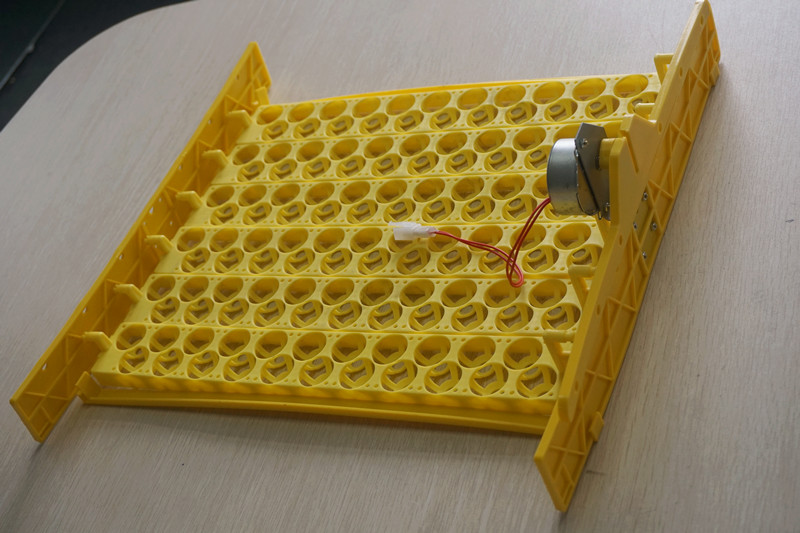 Części zamienne do drobiu 132  – Quail Egg Incubator recenzja i cena